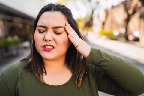 The Connection Between Hormones and Migraines The Connection Between Hormones and Migraines