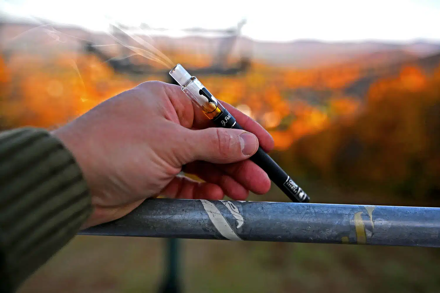 Safety Tips Every User Should Follow When Using Disposable Vapes Responsibly