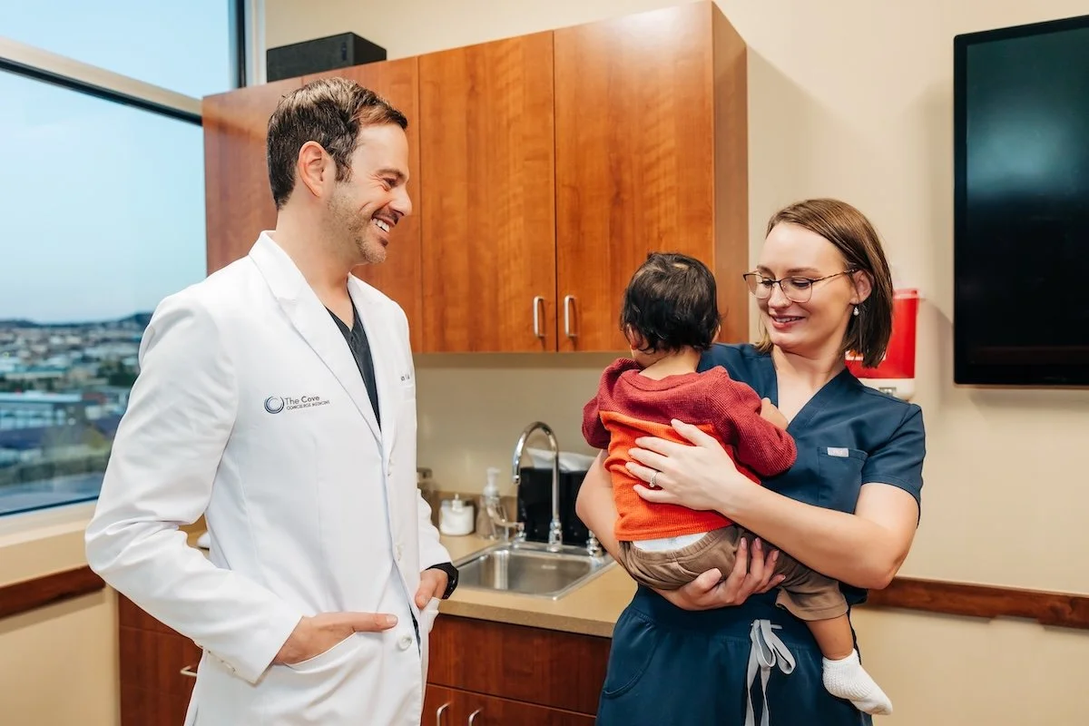 7 Reasons To Switch To a Concierge Pharmacy