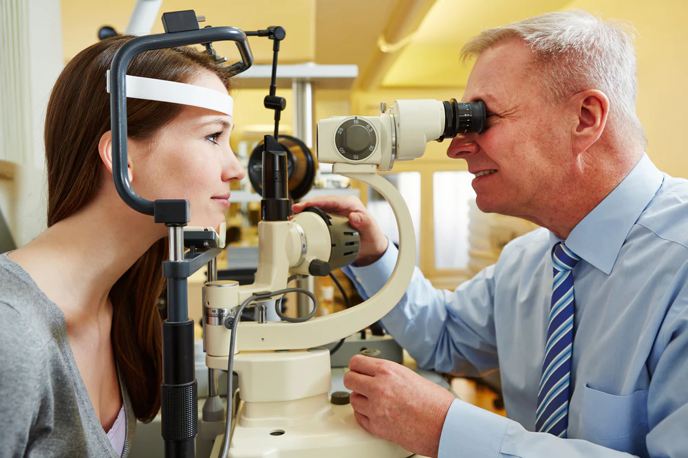 The Benefits of Continuing Education for Ophthalmologists