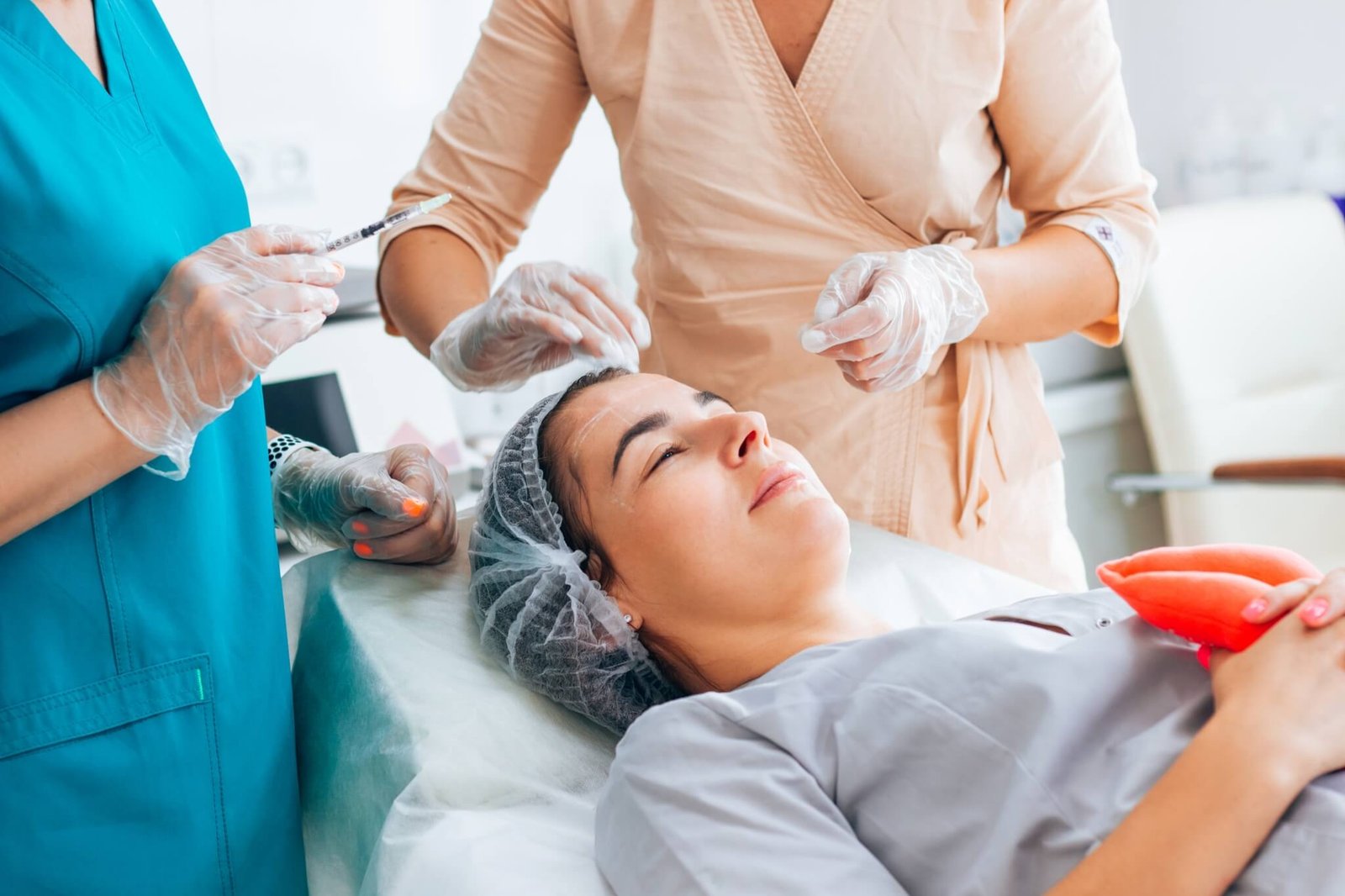 The Role of a Cosmetic Surgeon in Tailoring Personal Aesthetic Goals
