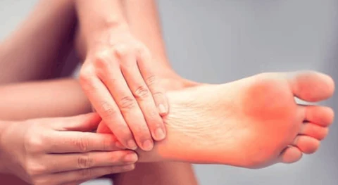How a Podiatrist Can Help Manage Diabetes-related Foot Issues