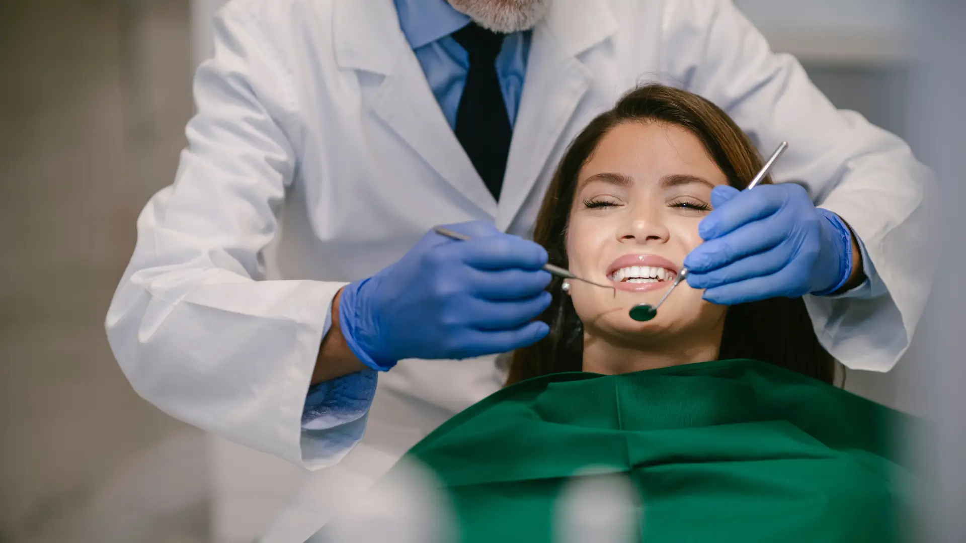 What to Do in a Dental Emergency What to Do in a Dental Emergency