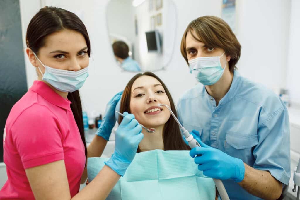 Tips for Choosing the Right Dentist